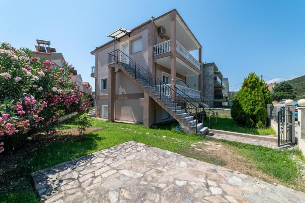 Side By Side Apartman Nea Iraklitsa Kültér fotó