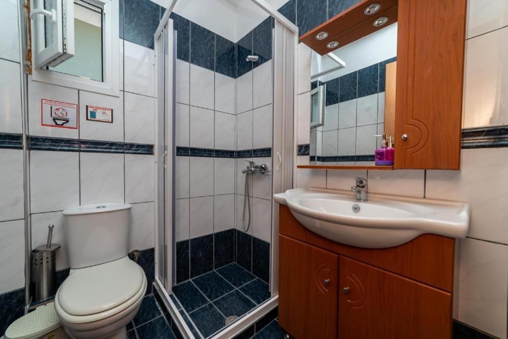 Side By Side Apartman Nea Iraklitsa Kültér fotó